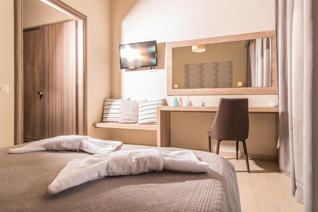 Petros Hotel