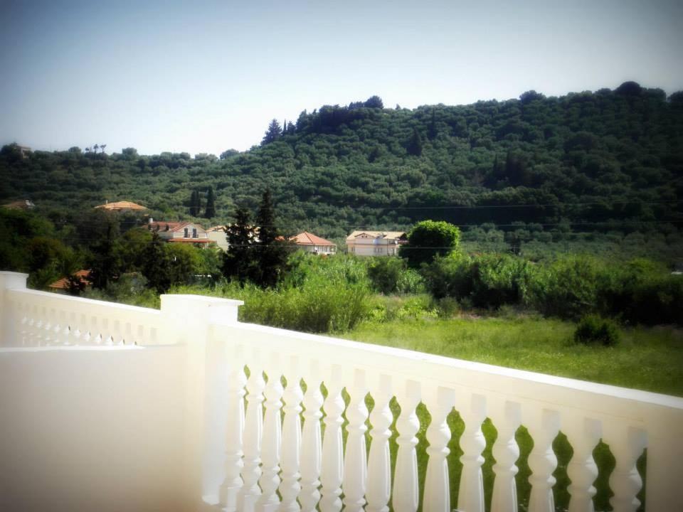 Hotel Petros 3*